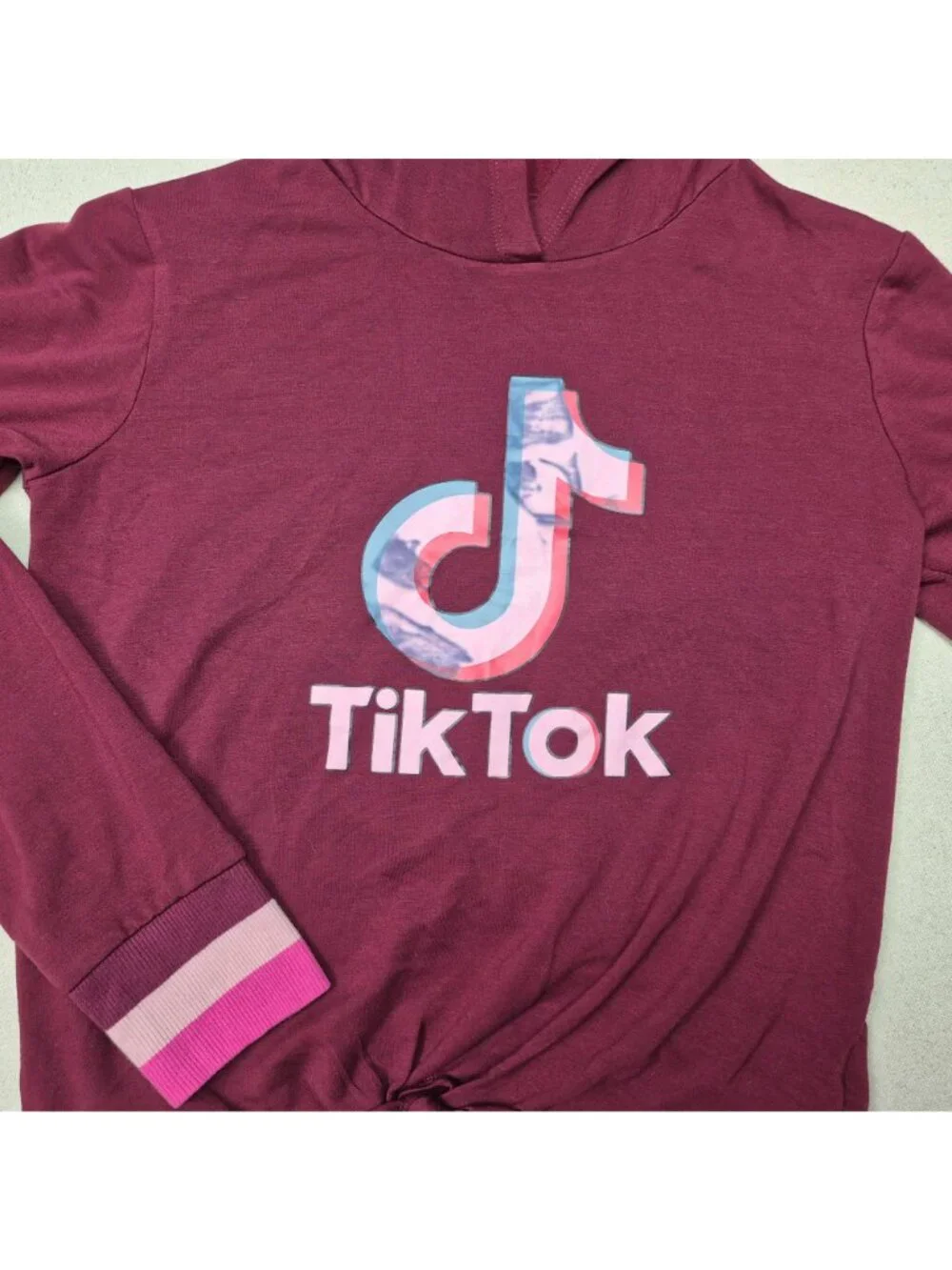 Old Navy Tik Tok Officially Licensed Merch Hooded Tie-Front Shirt Red/Pink Sz YL
